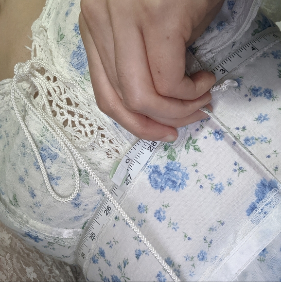 Gunne Sax White Sheer Pillow Sleeve Corset Lace Up Blue Floral Prairie Dress - Picture 11 of 16
